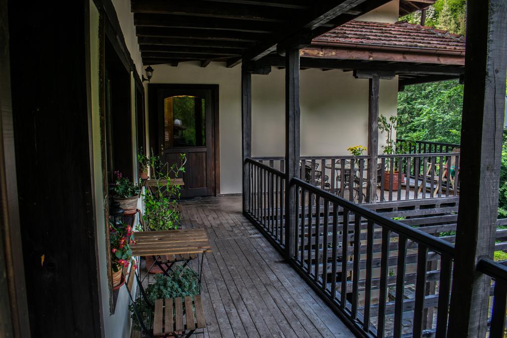 Guest House Verbena อาพริลซี ภายนอก รูปภาพ