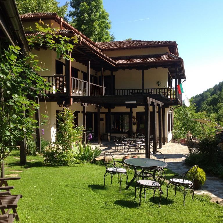 Guest House Verbena อาพริลซี ภายนอก รูปภาพ
